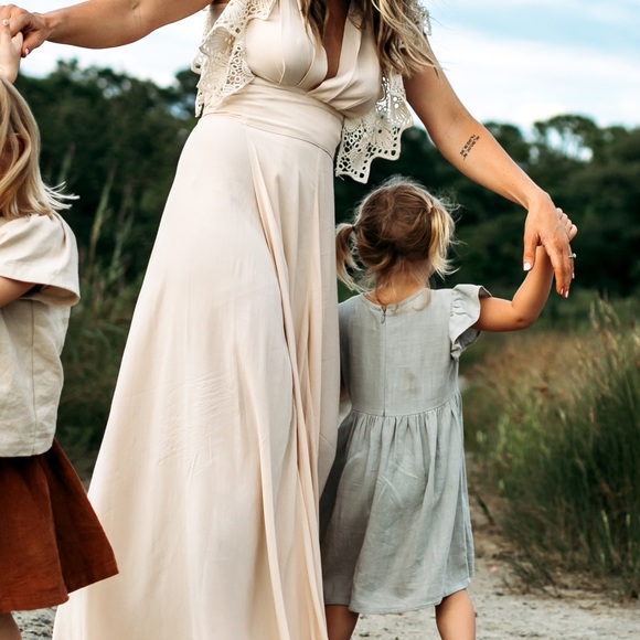 White Poppy Wrap Dress - Naturale Lace - Picture 7 of 7